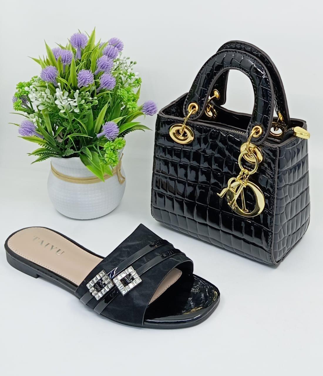 ✨ Elevate your style with this classy combo – perfect for any occasion! ✨