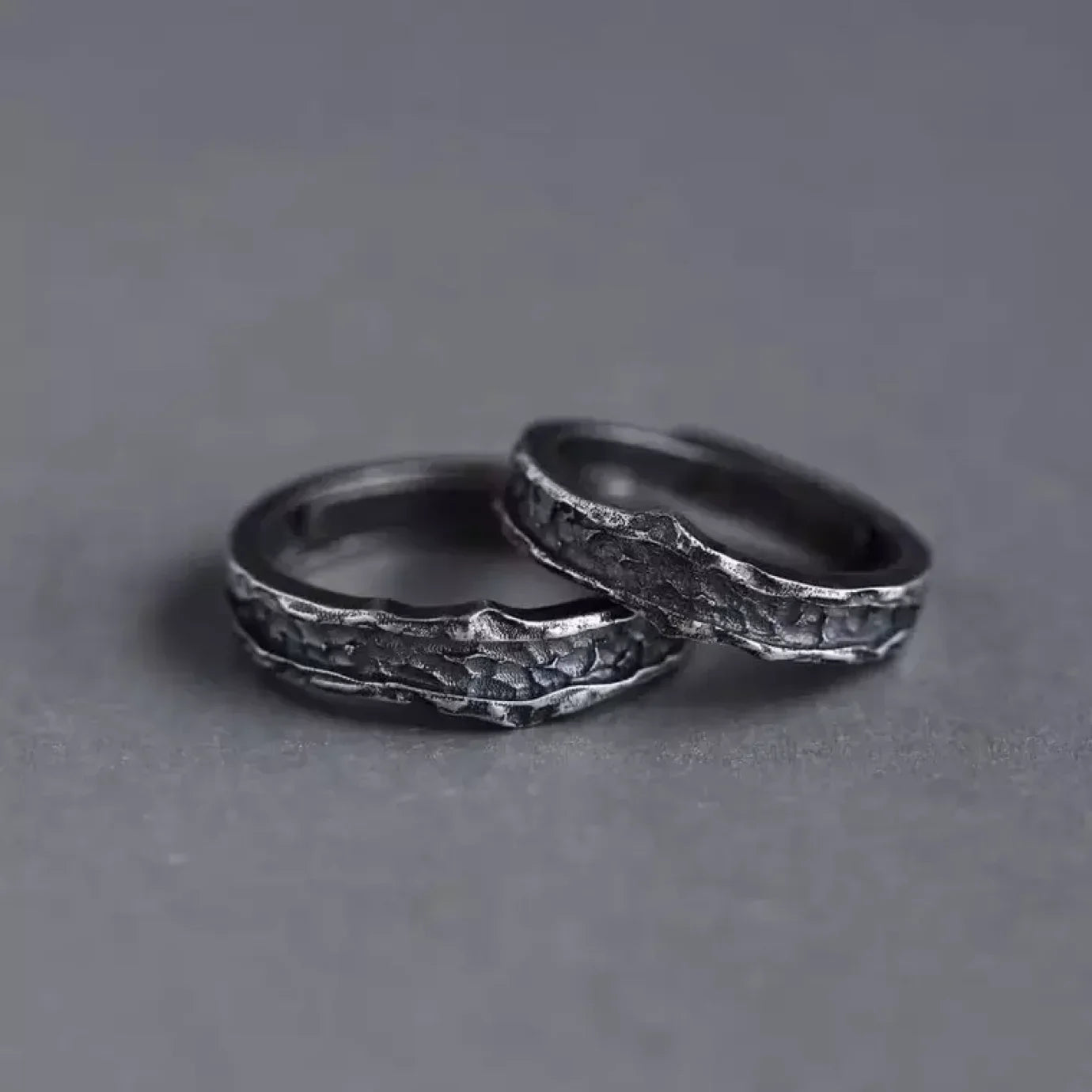 1 Pair New Trendy Abyss Couple Ring Simple Personality Cold Wind Ring Retro Old Student Men and Women Couple Ring Jewelry Gift