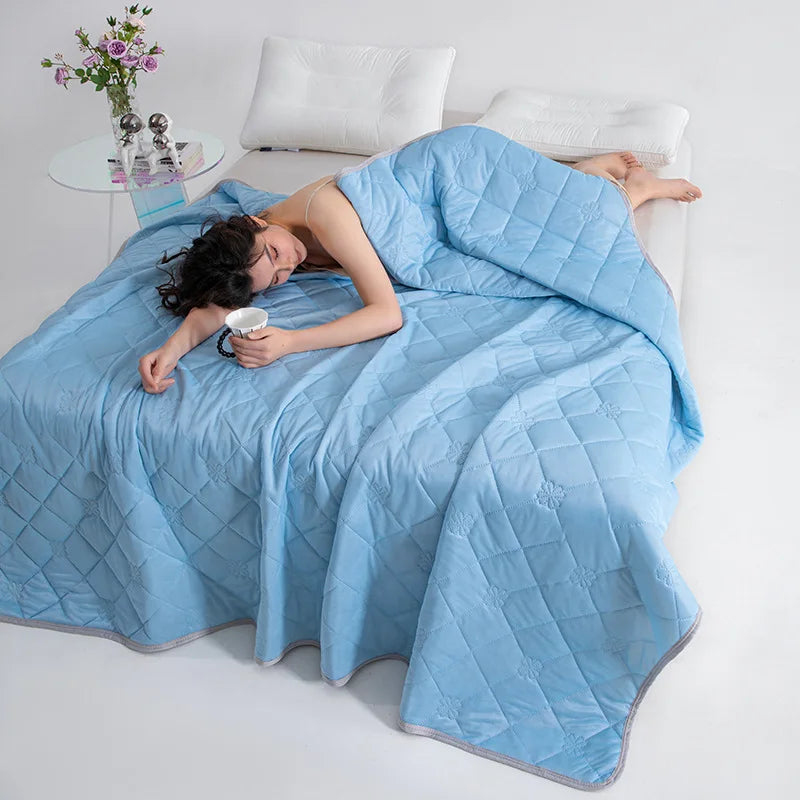 1pc Solid Color High-Quality  Summer Cooling Blanket, Lightweight, Breathable & Skin-Friendly for Hot Sleepers,Bedding 냉감이불/여름이불