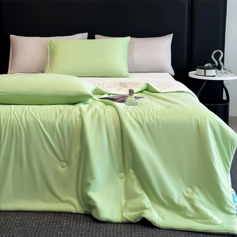 1pc Technology Cool Feeling Summer Quilt,Air Condition Comforter,Green Thin Blanket For Kid Adult,Home Bedding 150*200cm