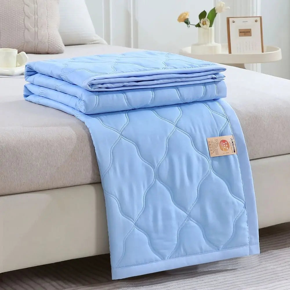 1PC Cooling Blanket Skin-Friendly Breathable Blanket Double Sided Cooler Quilt Comfortable Solid Color Quilt Home Textile