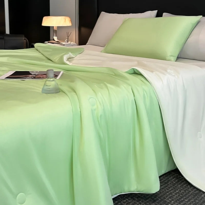 1pc Technology Cool Feeling Summer Quilt,Air Condition Comforter,Green Thin Blanket For Kid Adult,Home Bedding 150*200cm