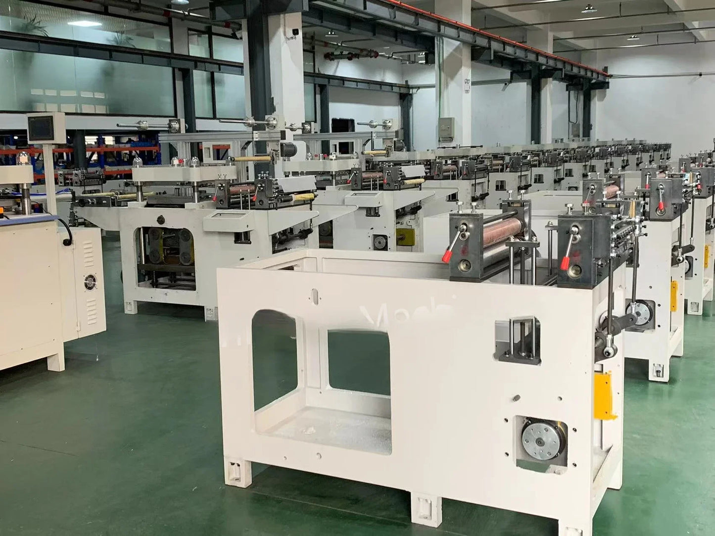 YG Hot Sale Multi Function Automatic Paper Rolls Slitter Rewinder Machine Thermal Self Adhesive Paper Rewinding Cutting Machine