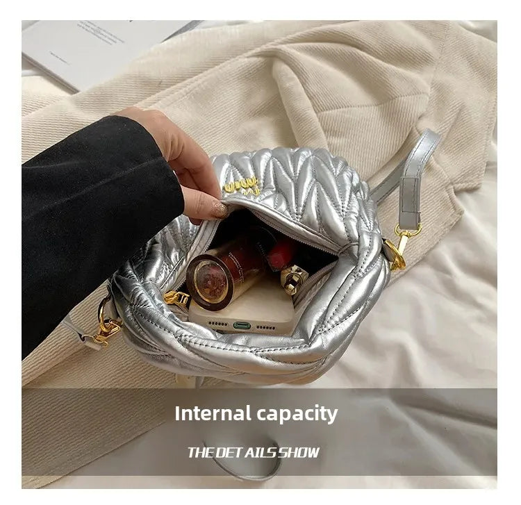 Women's Crossbody Cloud Design Versatile Handbag Soft PU Leather Square Shape Shoulder Bag with Zipper Polyester Lining